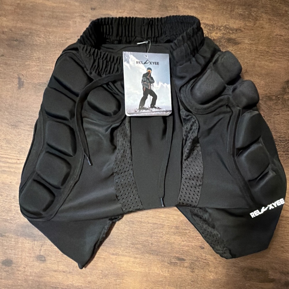 RELAXYEE Ski Protective Black Hip Padded Shorts, Protective Hip Padding, Size S